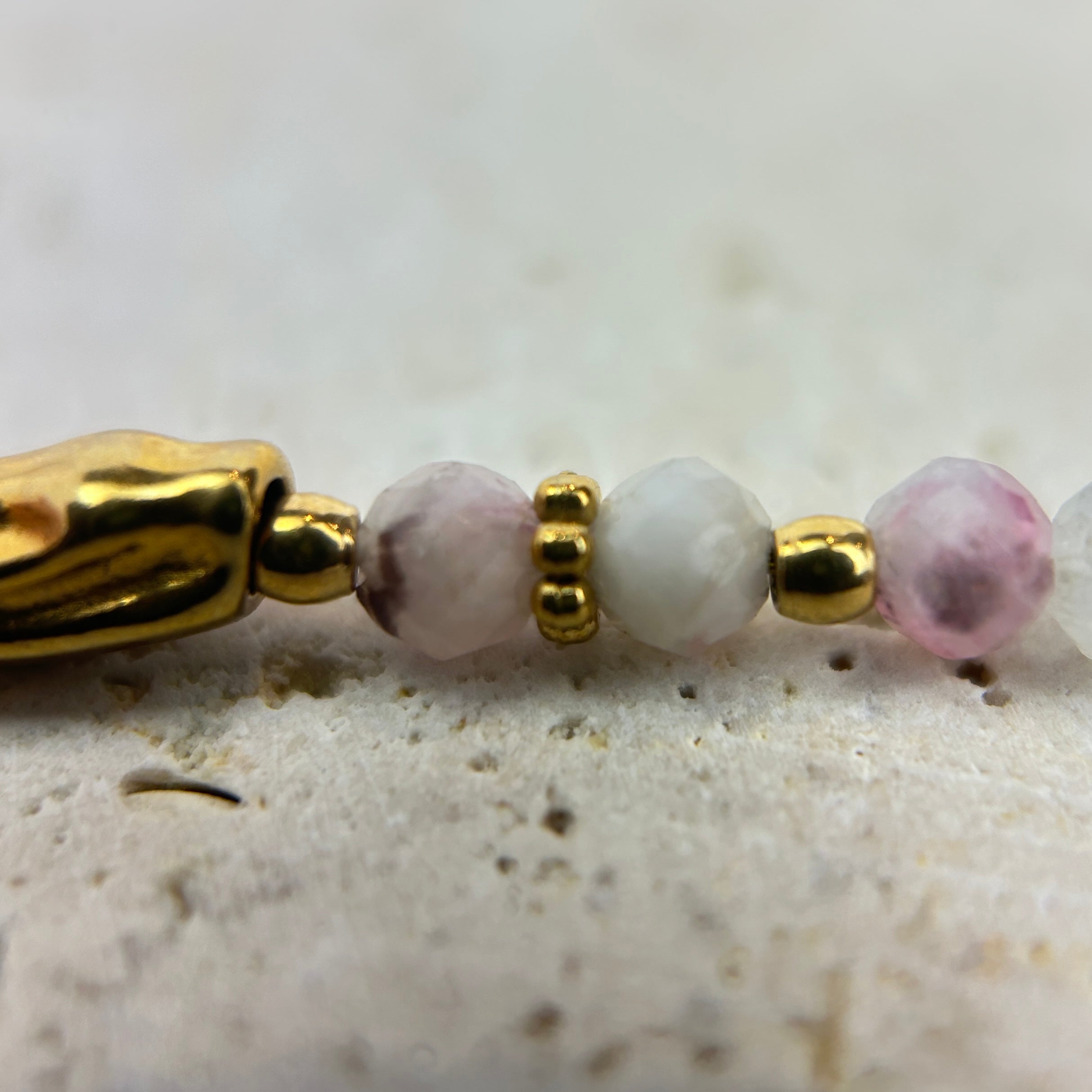 Bracelet "Coraux" Lépidolite facettée